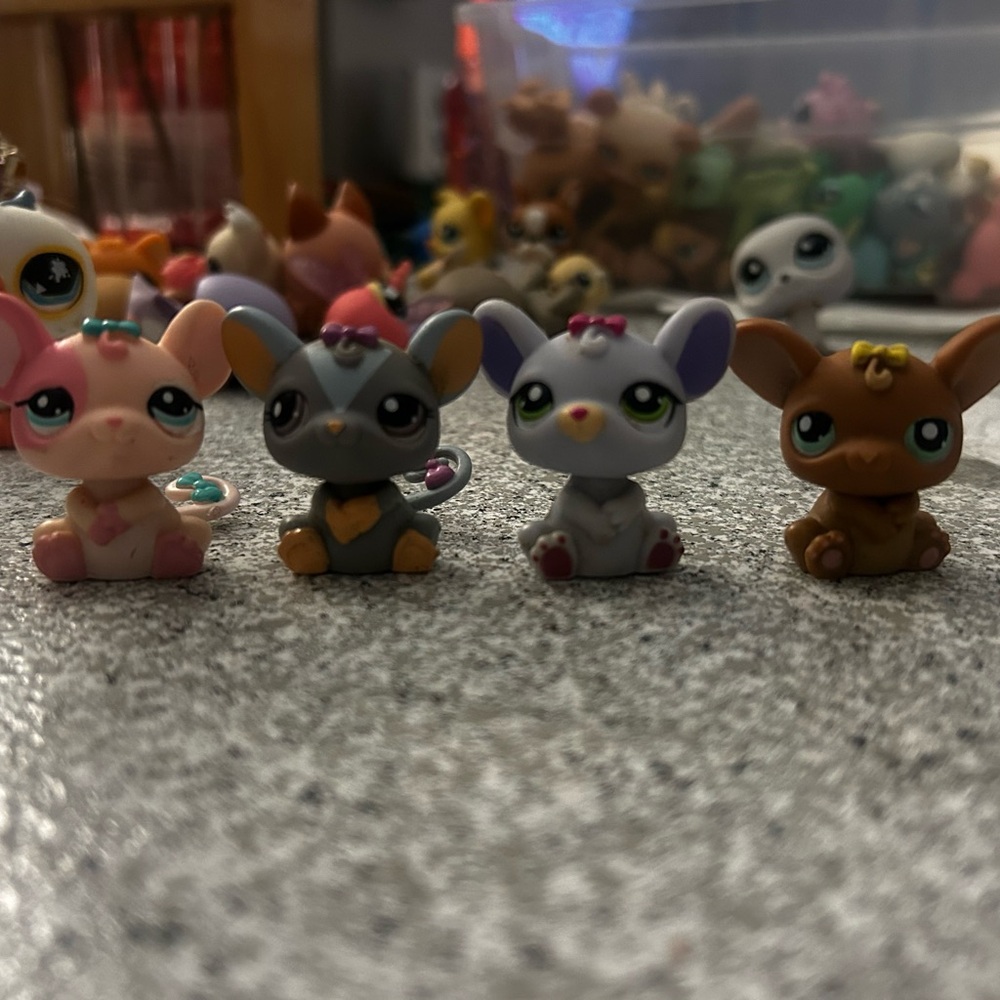 4 Coquette Mice with Bows LPS Littlest Pet Shops